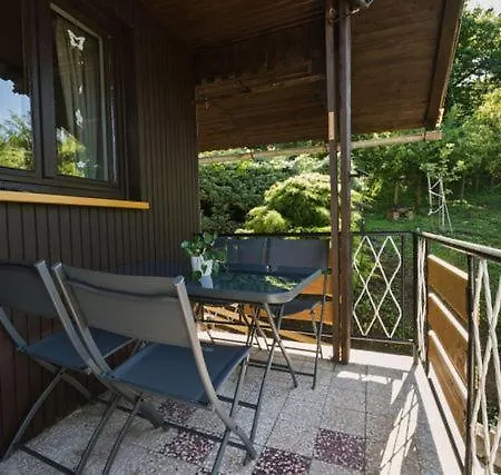 Vineyard Nook Apartment